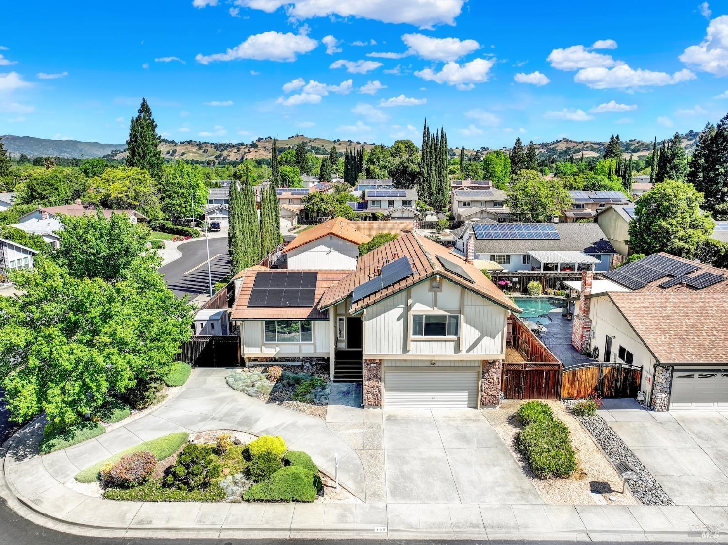Detail Gallery Image 60 of 68 For 155 Quietwood Dr, Vacaville,  CA 95688 - 4 Beds | 2/1 Baths
