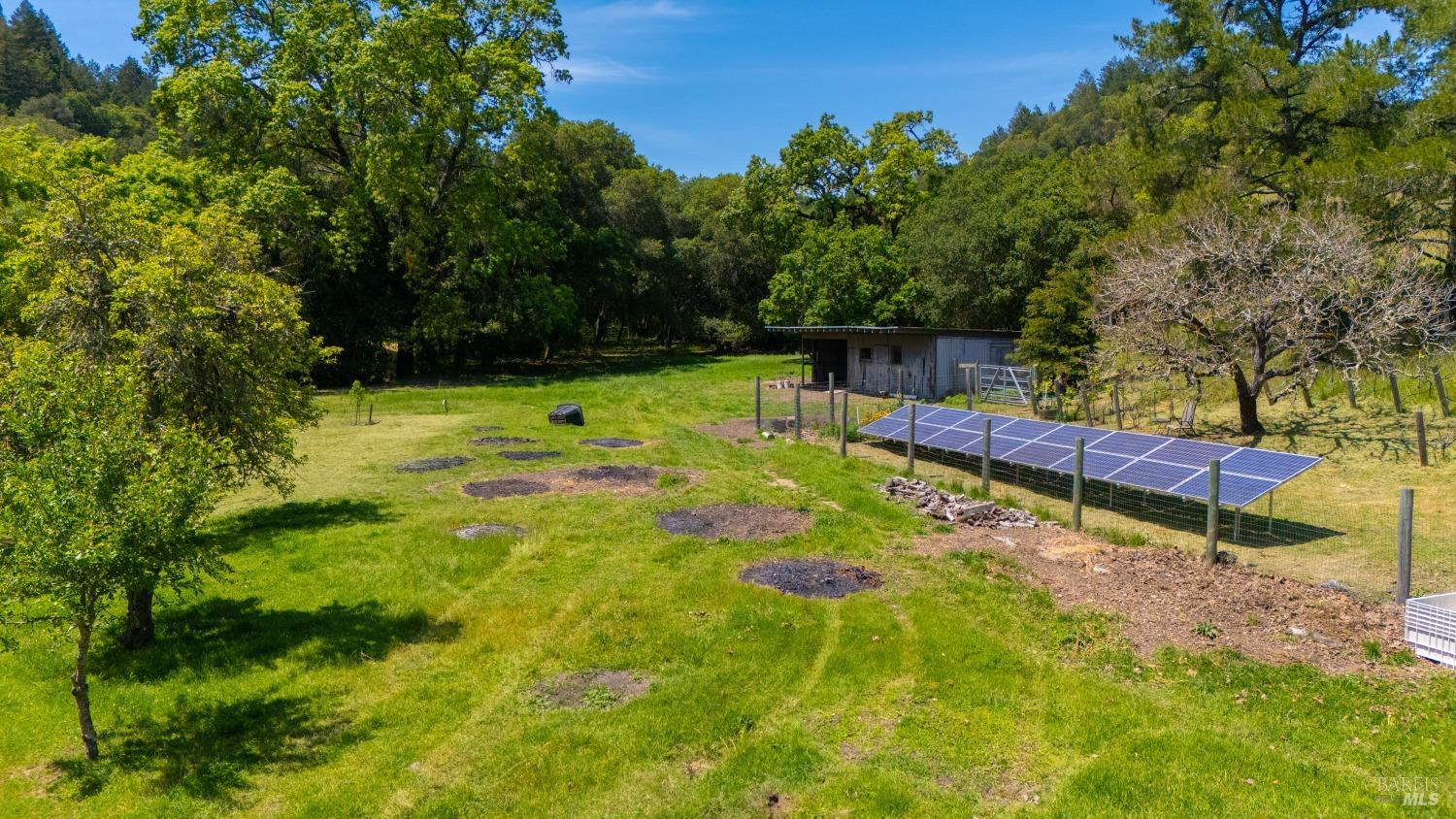 Detail Gallery Image 48 of 59 For 2267 Westside Rd, Healdsburg,  CA 95448 - 2 Beds | 2 Baths