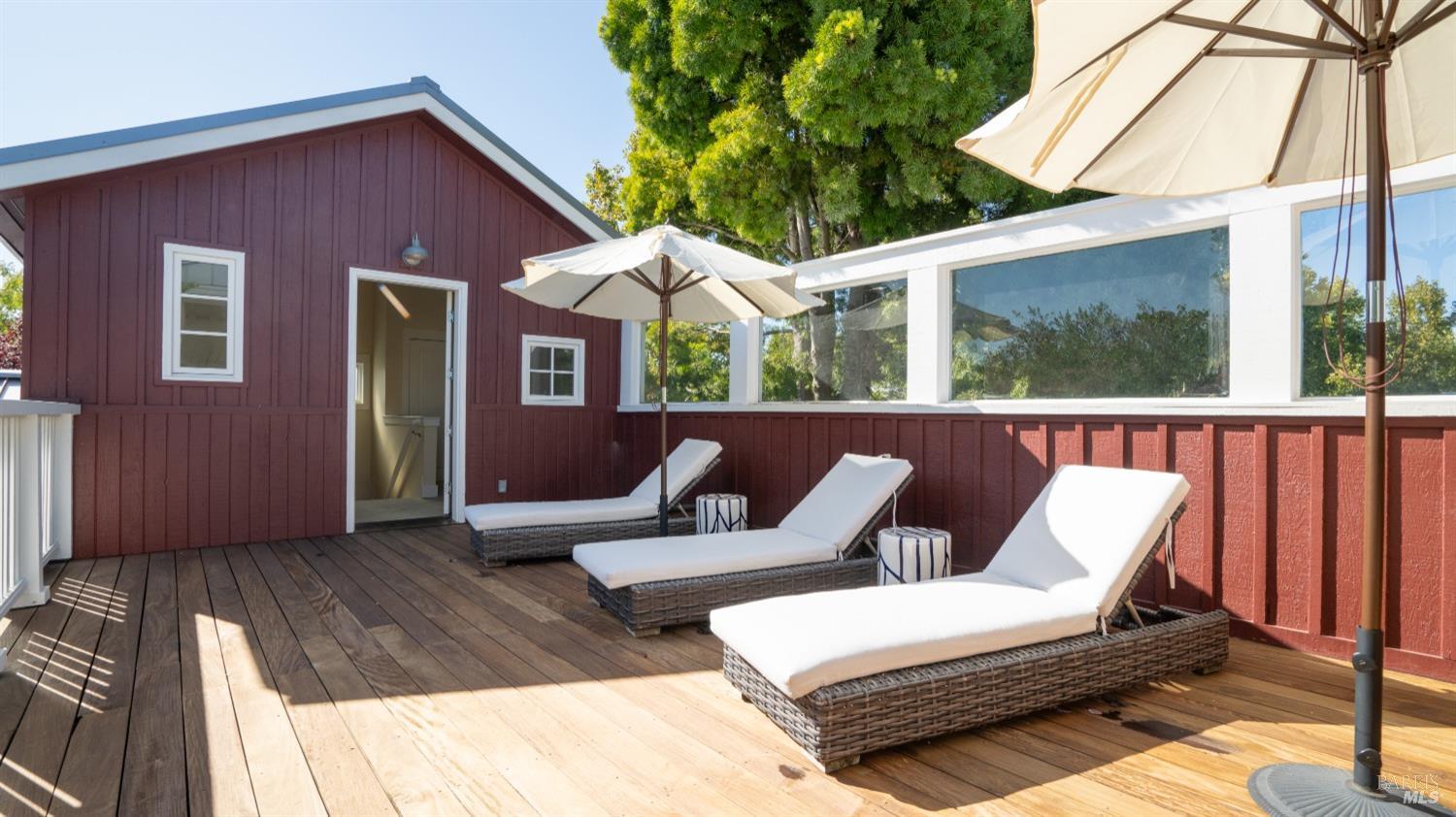 Detail Gallery Image 43 of 90 For 4044 Sonoma Hwy #16,  Napa,  CA 94559 - 3 Beds | 3/1 Baths