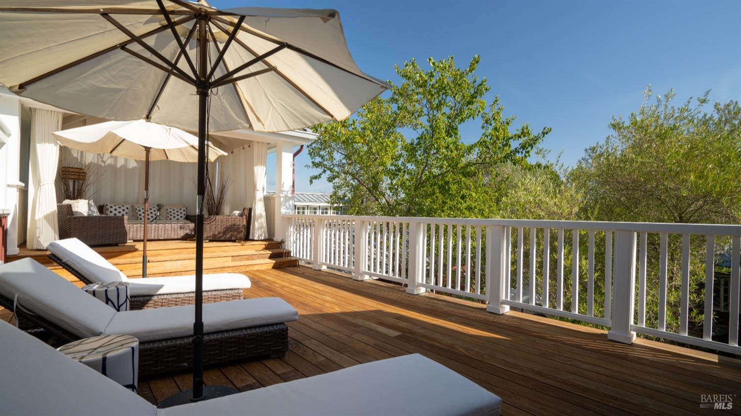 Detail Gallery Image 40 of 90 For 4044 Sonoma Hwy #16,  Napa,  CA 94559 - 3 Beds | 3/1 Baths