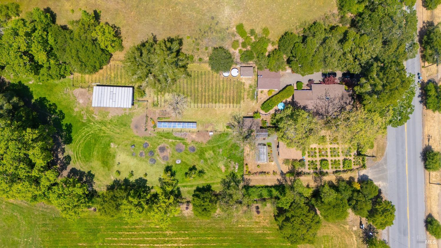 Detail Gallery Image 56 of 59 For 2267 Westside Rd, Healdsburg,  CA 95448 - 2 Beds | 2 Baths