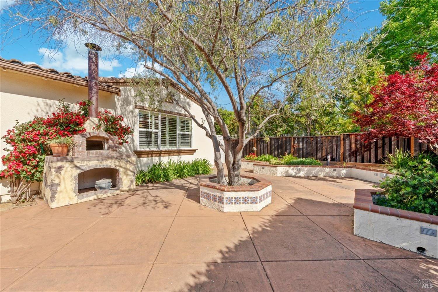 Detail Gallery Image 70 of 77 For 502 Longwood Pl, Vacaville,  CA 95688 - 3 Beds | 3/1 Baths