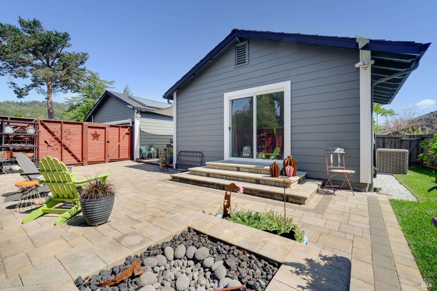 Detail Gallery Image 28 of 38 For 4897 Hoen Ave, Santa Rosa,  CA 95405 - 3 Beds | 2 Baths