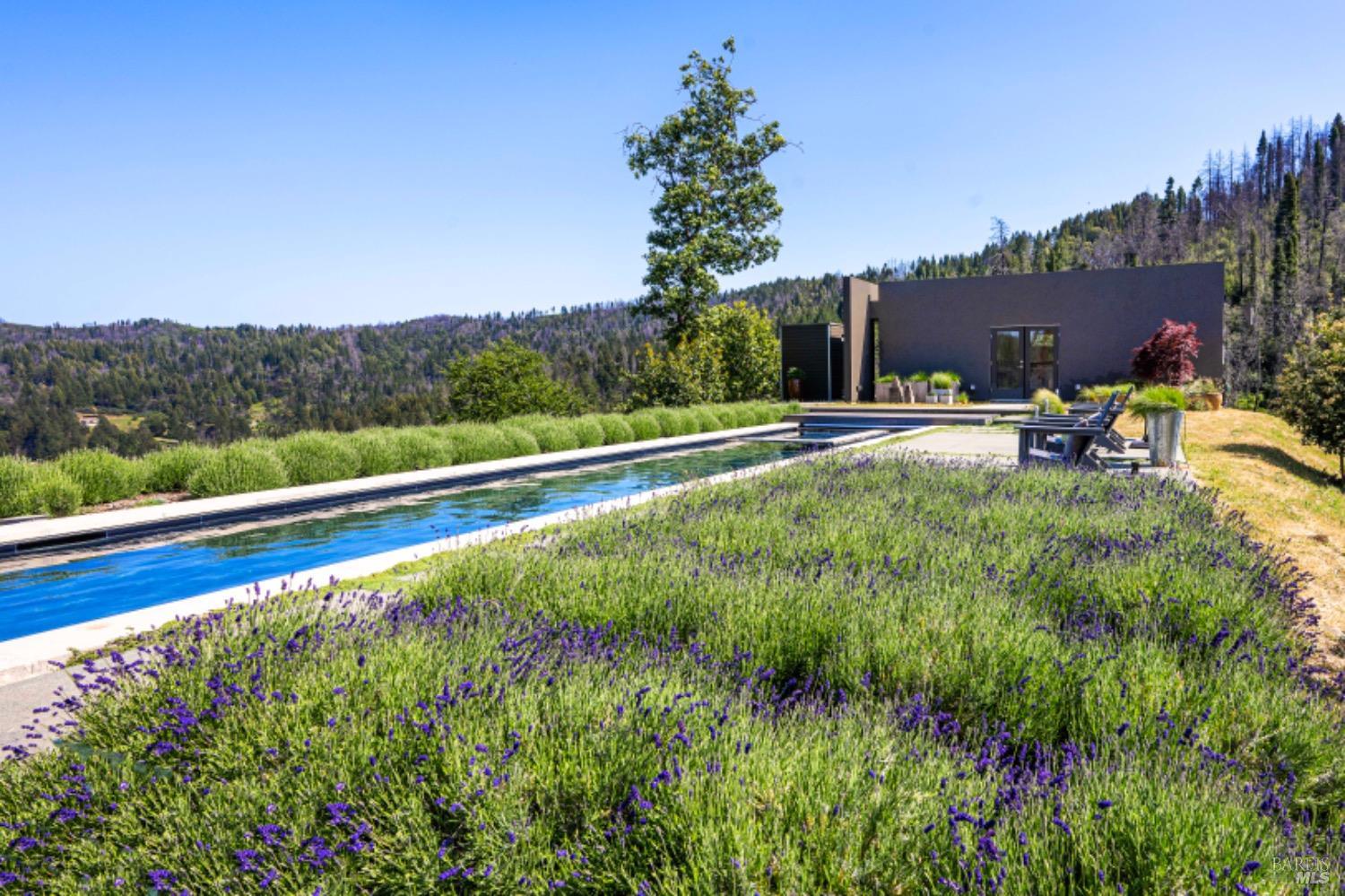 Detail Gallery Image 35 of 44 For 8909 Mill Creek Rd, Healdsburg,  CA 95448 - 2 Beds | 2 Baths