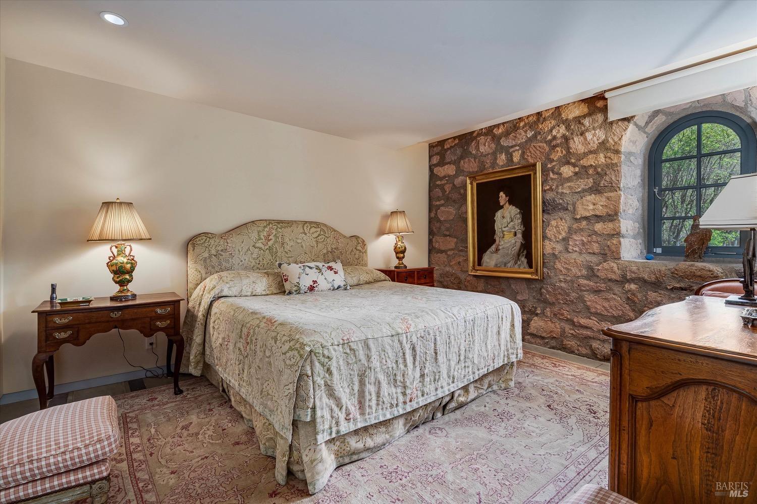 Detail Gallery Image 21 of 43 For 1095 Lodi Ln, Saint Helena,  CA 94574 - 3 Beds | 3/1 Baths