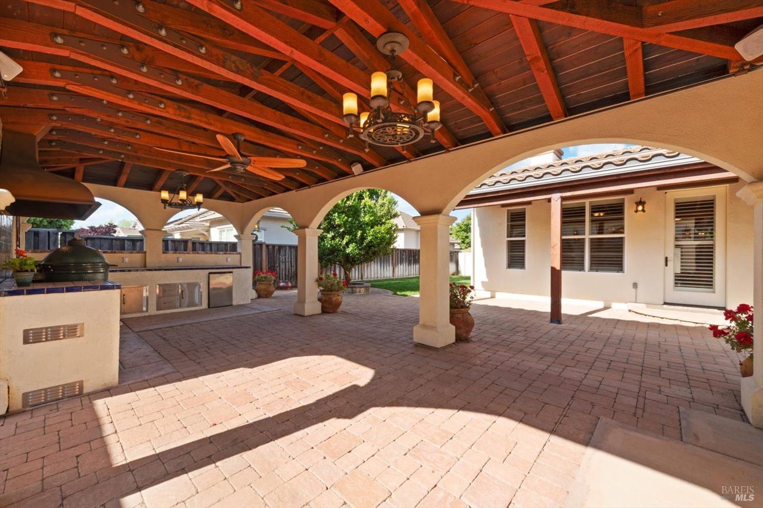 Detail Gallery Image 61 of 77 For 502 Longwood Pl, Vacaville,  CA 95688 - 3 Beds | 3/1 Baths