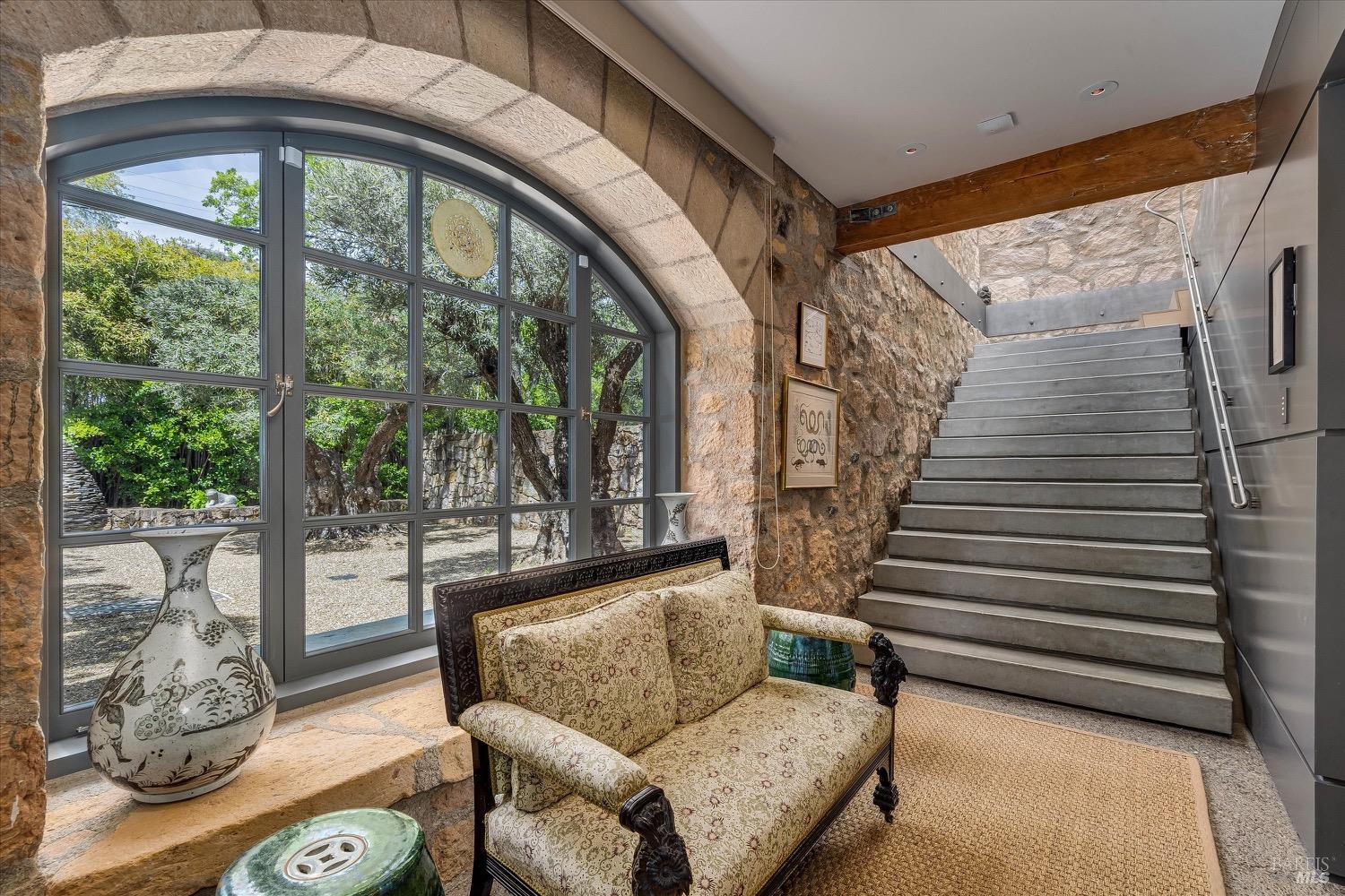 Detail Gallery Image 12 of 43 For 1095 Lodi Ln, Saint Helena,  CA 94574 - 3 Beds | 3/1 Baths