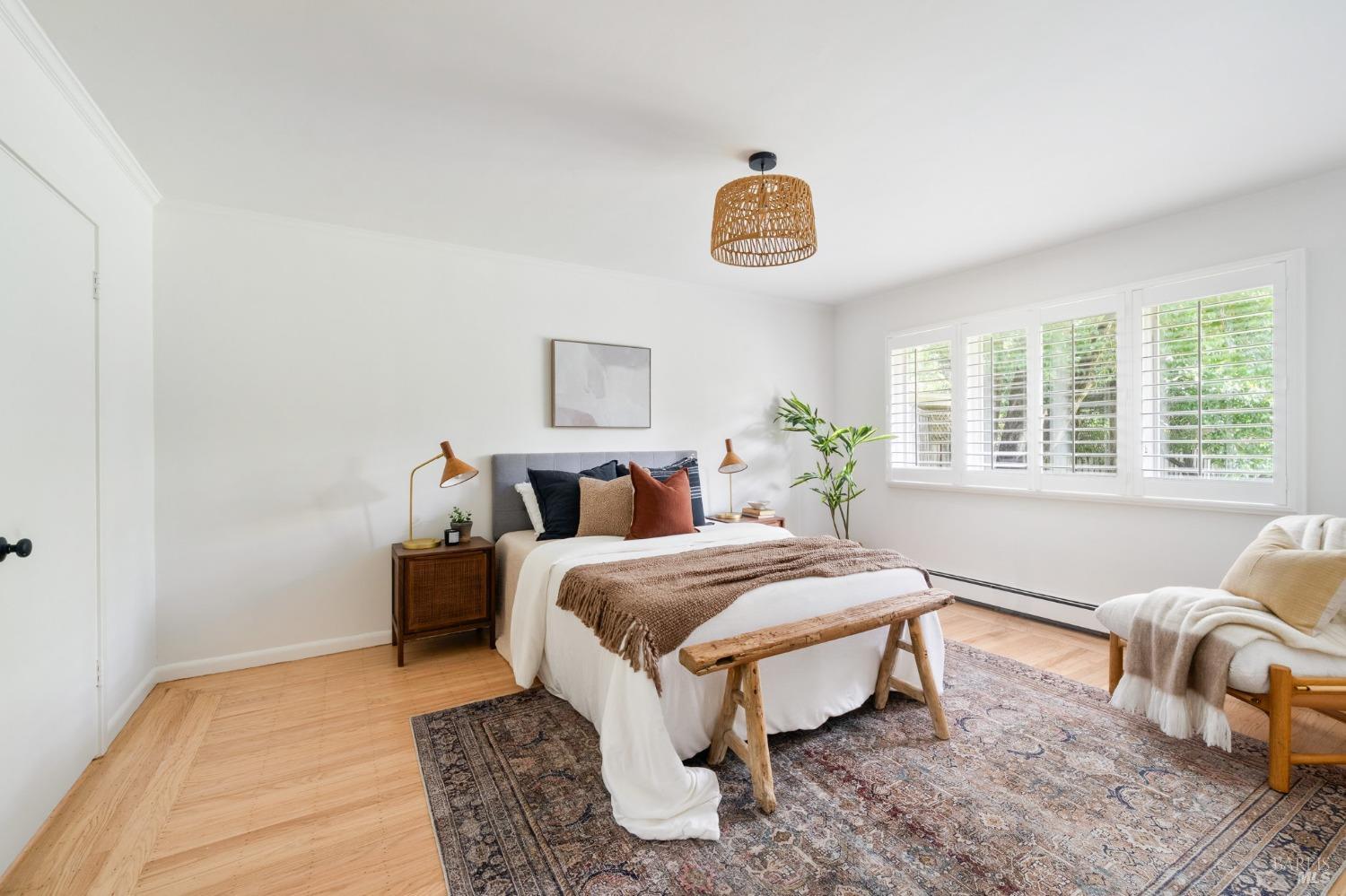 Detail Gallery Image 40 of 74 For 30 Tarry Rd, San Anselmo,  CA 94960 - 5 Beds | 3/1 Baths