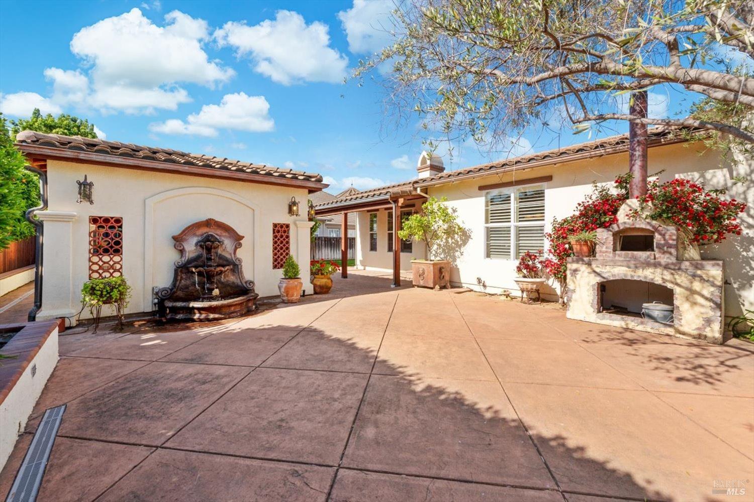 Detail Gallery Image 66 of 77 For 502 Longwood Pl, Vacaville,  CA 95688 - 3 Beds | 3/1 Baths