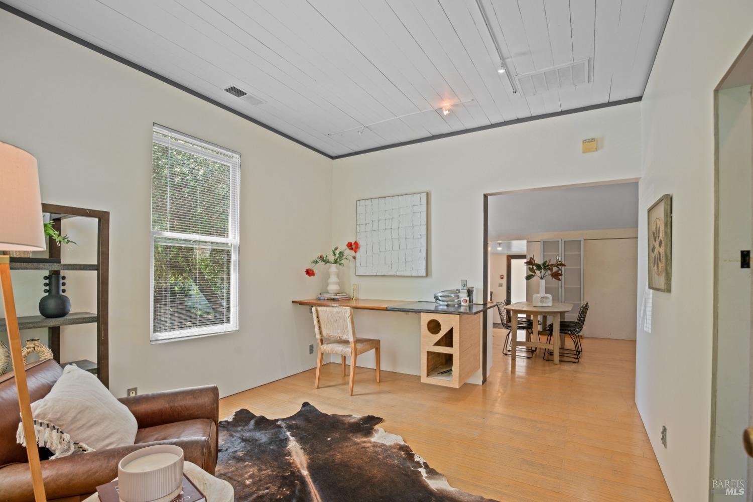 Detail Gallery Image 32 of 47 For 623 3rd St, Napa,  CA 94559 - 2 Beds | 2 Baths