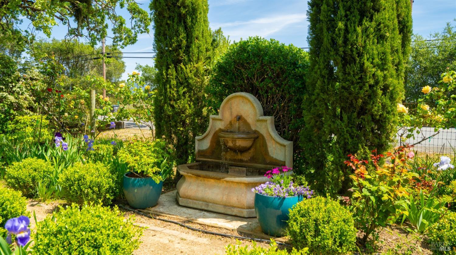 Detail Gallery Image 52 of 59 For 2267 Westside Rd, Healdsburg,  CA 95448 - 2 Beds | 2 Baths