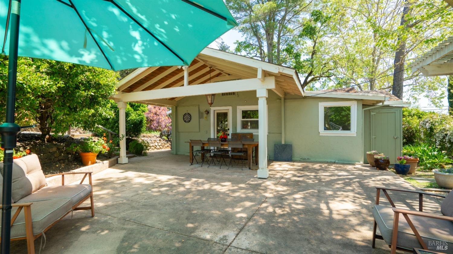 Detail Gallery Image 35 of 59 For 2267 Westside Rd, Healdsburg,  CA 95448 - 2 Beds | 2 Baths