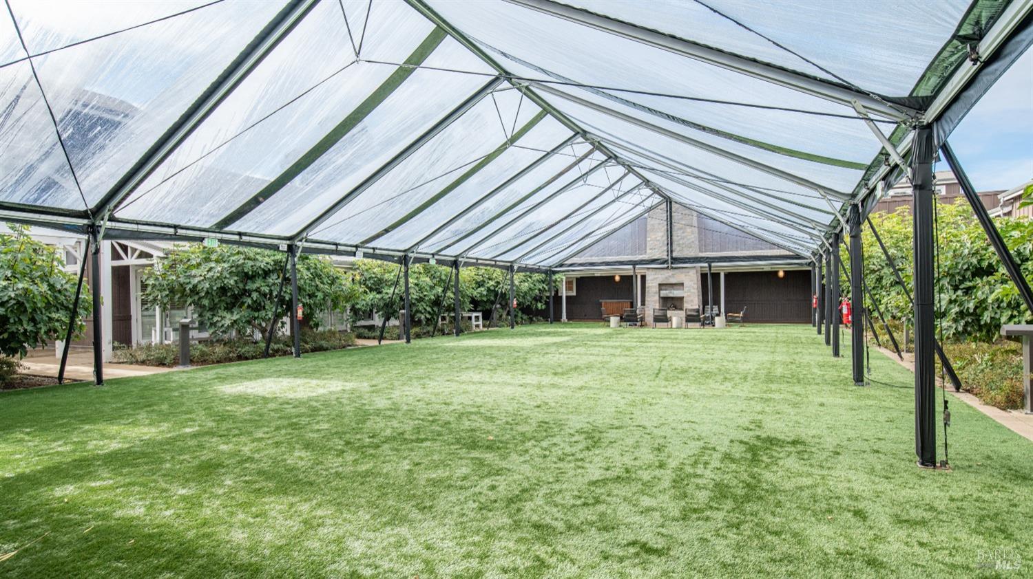Detail Gallery Image 85 of 90 For 4044 Sonoma Hwy #16,  Napa,  CA 94559 - 3 Beds | 3/1 Baths