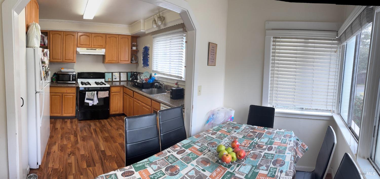 Detail Gallery Image 14 of 28 For 16 Octavia St, San Rafael,  CA 94901 - – Beds | – Baths