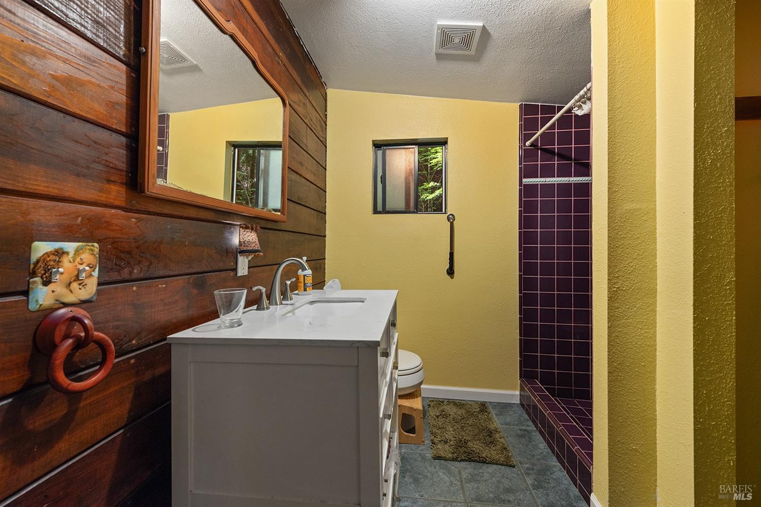 Detail Gallery Image 41 of 47 For 10 Wildwood Ln, Cazadero,  CA 95421 - 1 Beds | 1 Baths