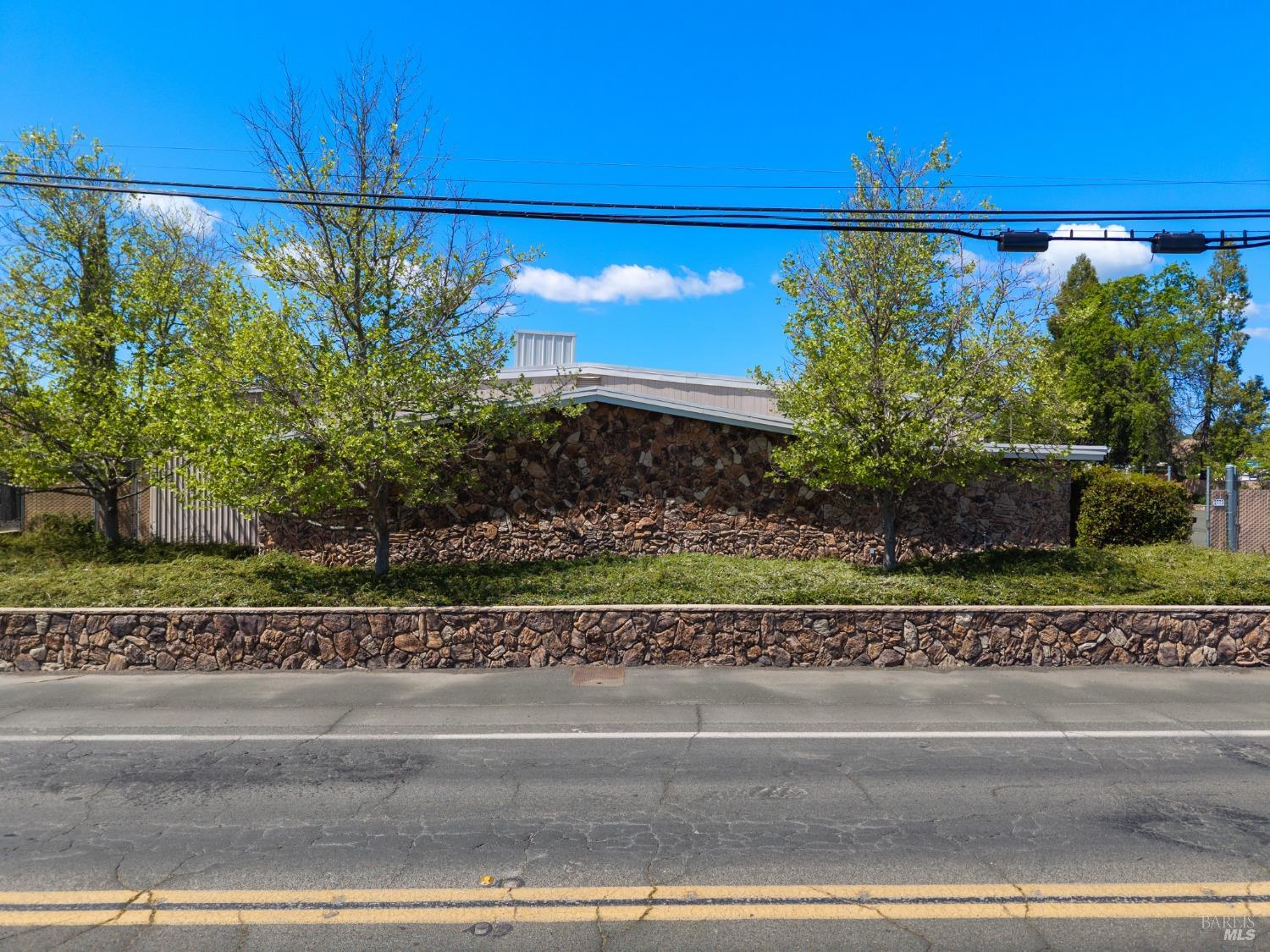 Detail Gallery Image 4 of 40 For 2773 Lakeshore Blvd, Lakeport,  CA 95453 - – Beds | – Baths