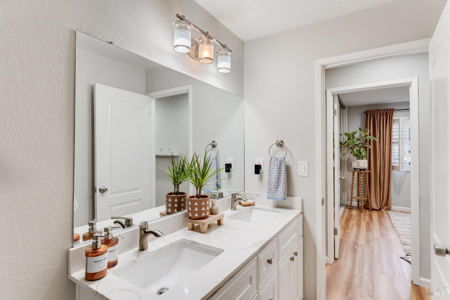 Detail Gallery Image 16 of 34 For 5455 Kirkwood Dr #B4,  Concord,  CA 94521 - 1 Beds | 1 Baths