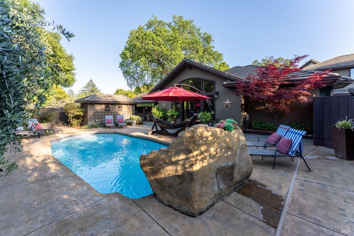 Detail Gallery Image 35 of 59 For 605 Park Blvd, Ukiah,  CA 95482 - 4 Beds | 3 Baths