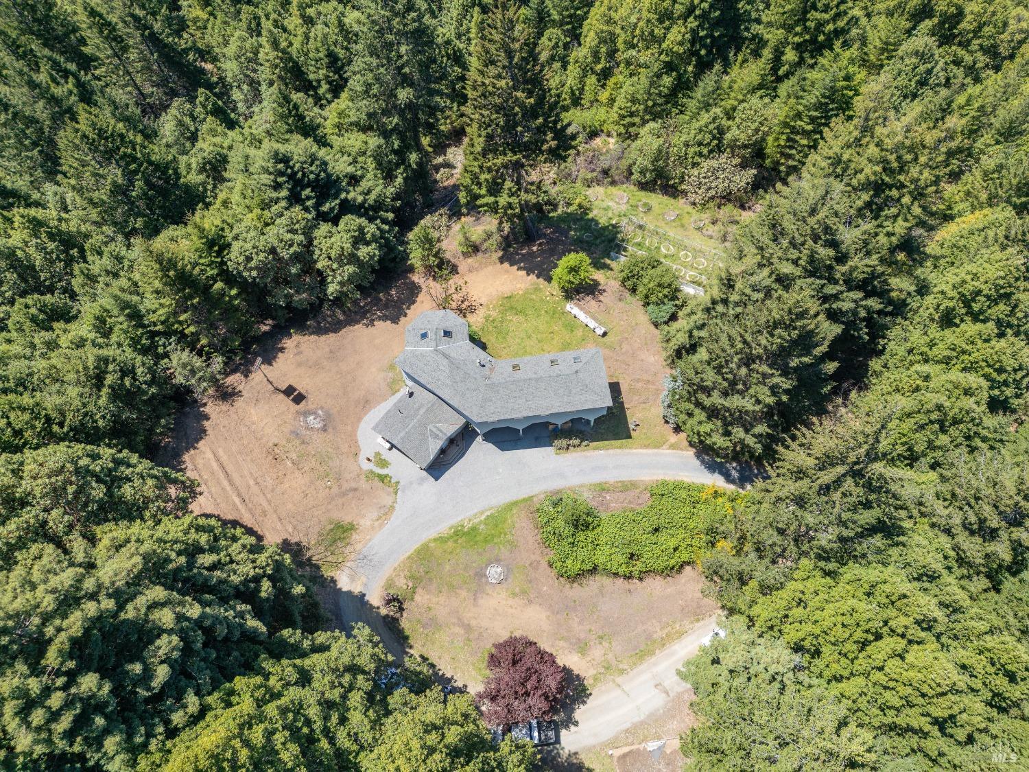 Detail Gallery Image 35 of 37 For 32211 Condor Rd, Willits,  CA 95490 - 4 Beds | 2/1 Baths