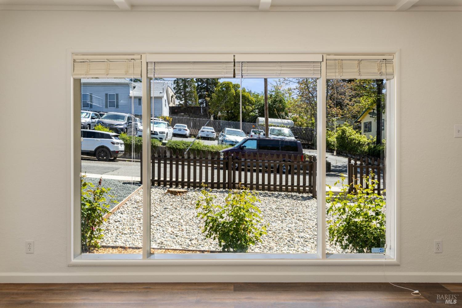 Detail Gallery Image 11 of 30 For 145 N Brush St, Lakeport,  CA 95453 - 3 Beds | 2 Baths