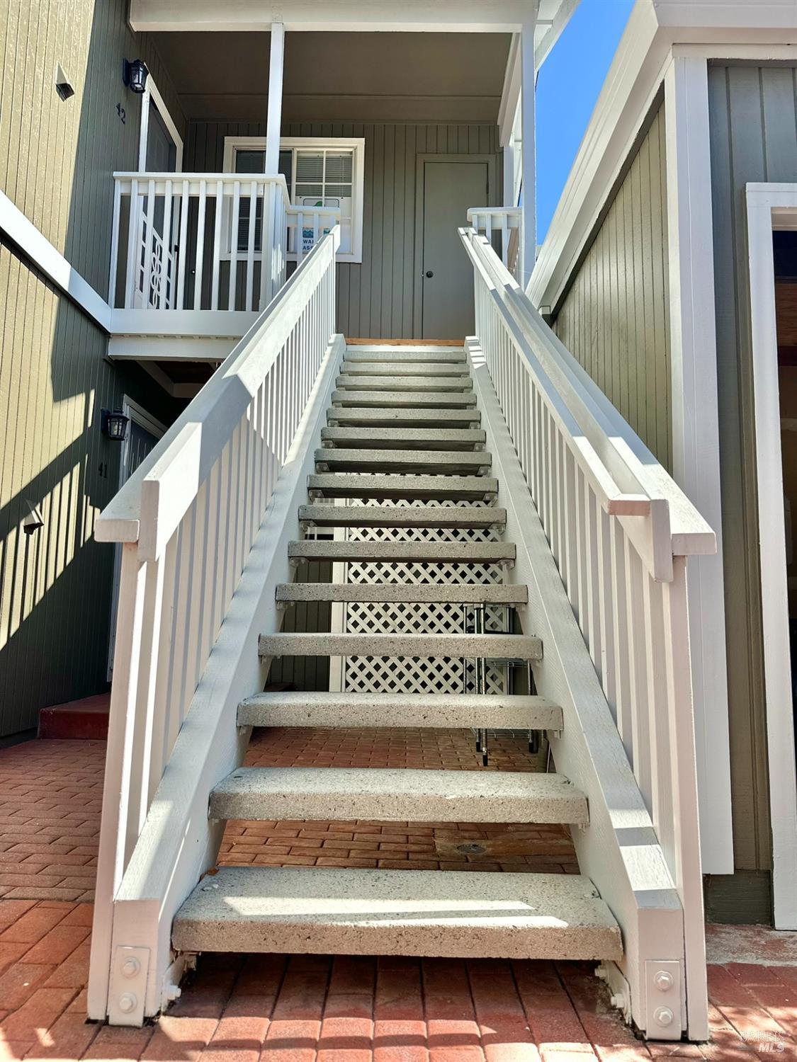 Detail Gallery Image 4 of 32 For 565 Lori Dr #42,  Benicia,  CA 94510 - 1 Beds | 1 Baths
