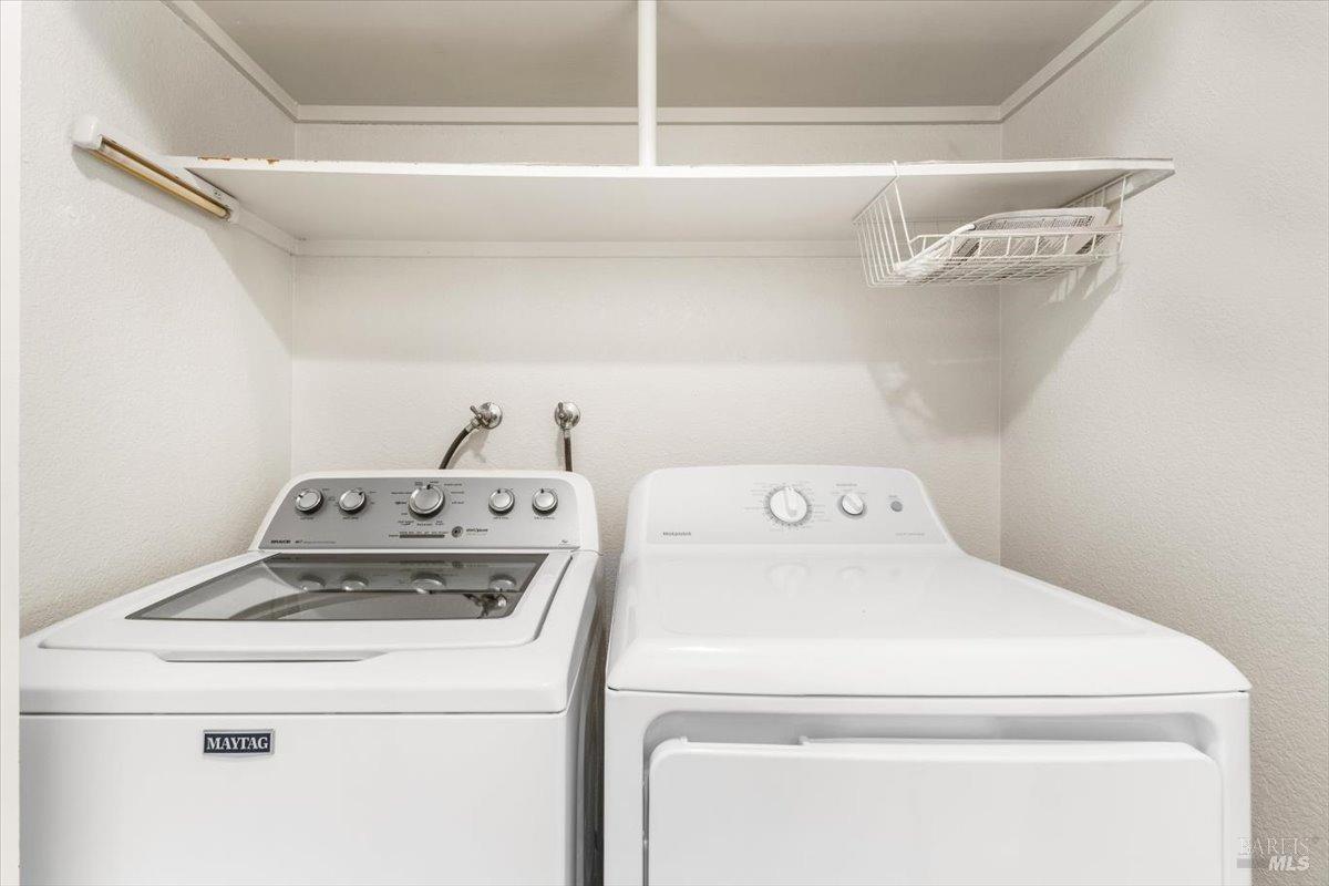 Detail Gallery Image 22 of 31 For 2579 Westberry Dr, Santa Rosa,  CA 95403 - 2 Beds | 2 Baths
