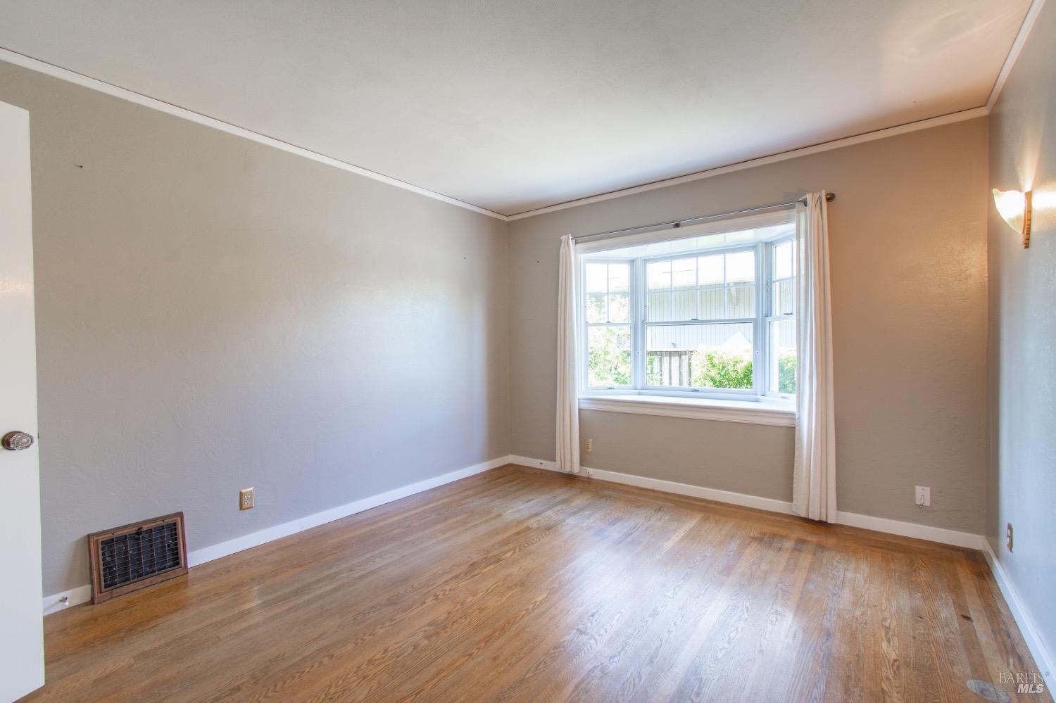 Detail Gallery Image 28 of 99 For 1124 Tuolumne St, Vallejo,  CA 94590 - 3 Beds | 2/1 Baths