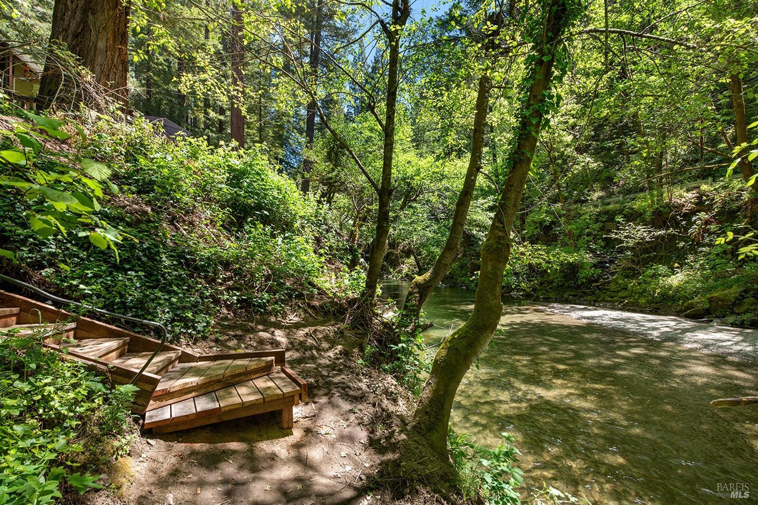 Detail Gallery Image 27 of 47 For 10 Wildwood Ln, Cazadero,  CA 95421 - 1 Beds | 1 Baths