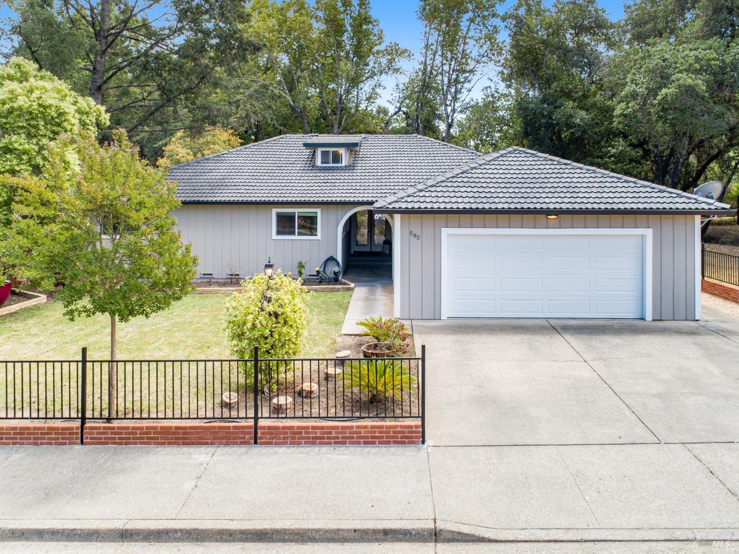 Detail Gallery Image 37 of 41 For 585 W 2nd St, Cloverdale,  CA 95425 - 4 Beds | 2 Baths