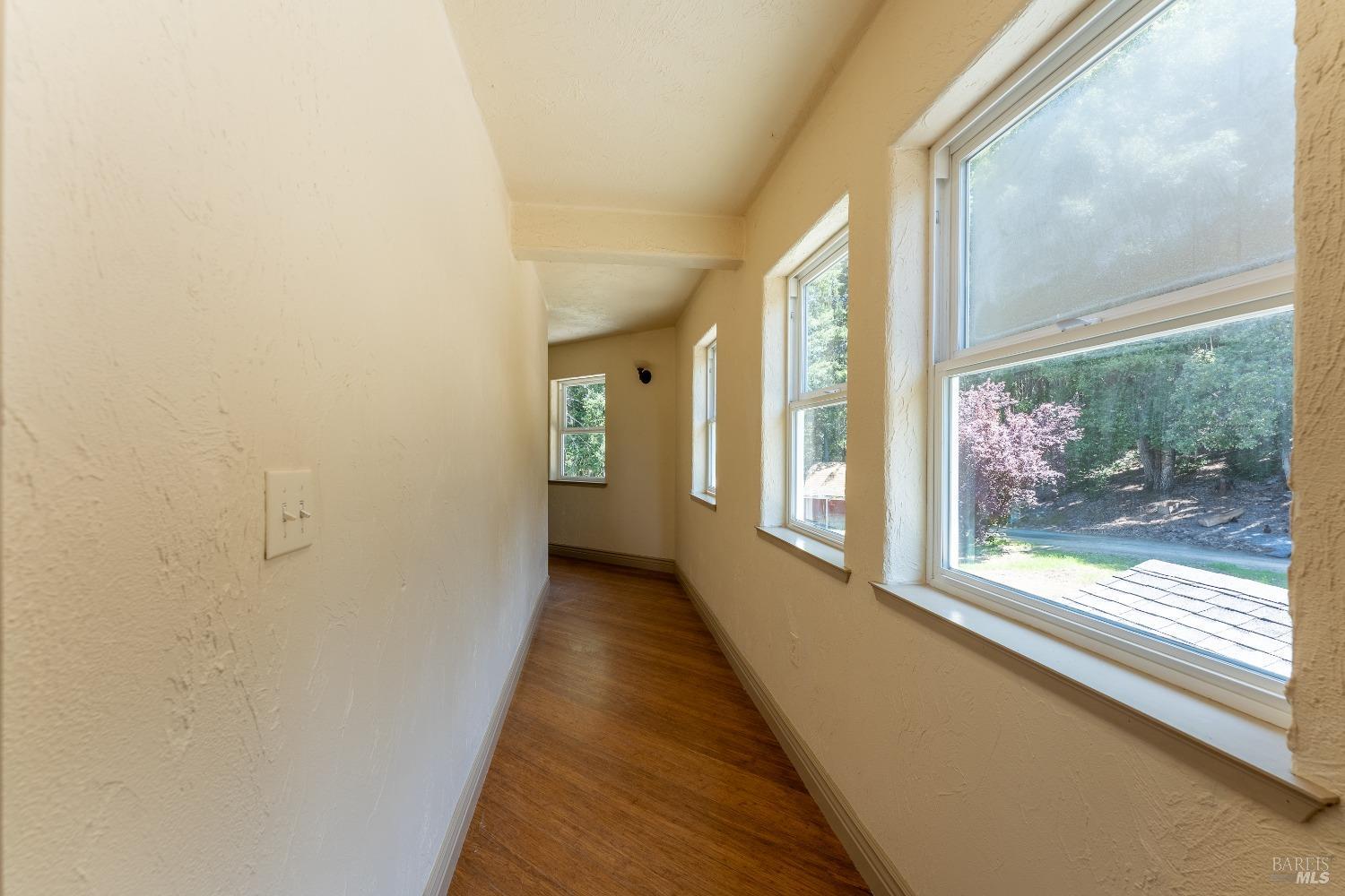 Detail Gallery Image 21 of 37 For 32211 Condor Rd, Willits,  CA 95490 - 4 Beds | 2/1 Baths