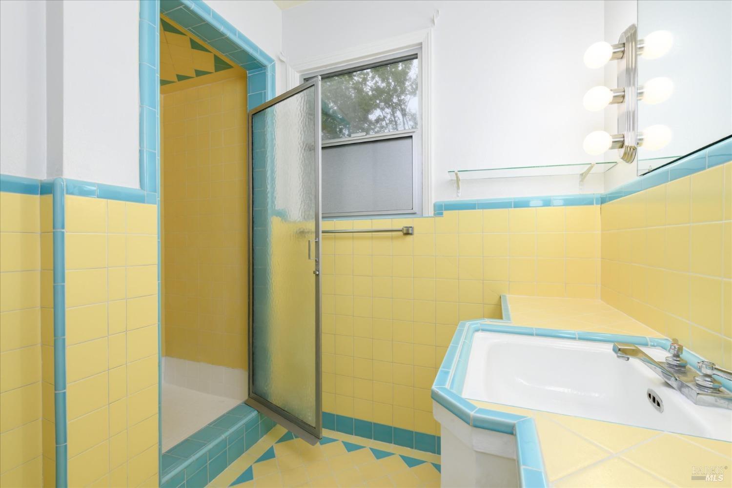 Detail Gallery Image 26 of 36 For 1361 Mariposa St, Vallejo,  CA 94590 - 3 Beds | 2 Baths
