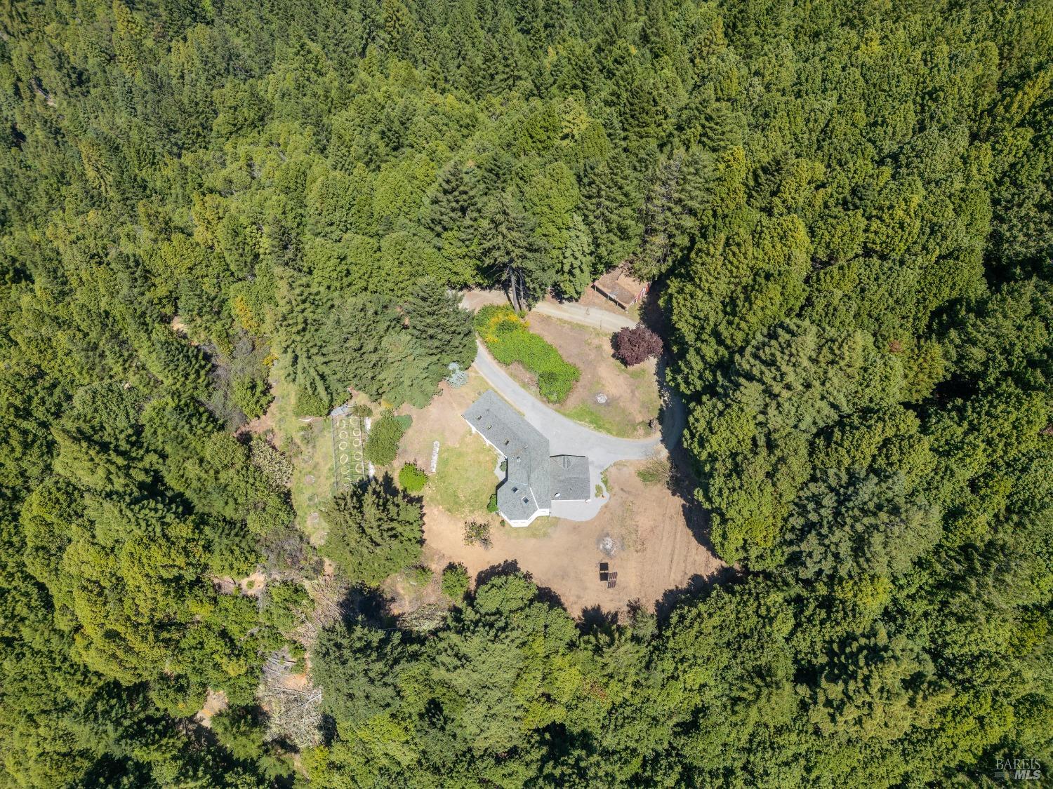 Detail Gallery Image 33 of 37 For 32211 Condor Rd, Willits,  CA 95490 - 4 Beds | 2/1 Baths