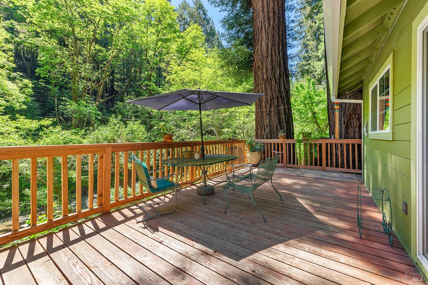 Detail Gallery Image 6 of 47 For 10 Wildwood Ln, Cazadero,  CA 95421 - 1 Beds | 1 Baths
