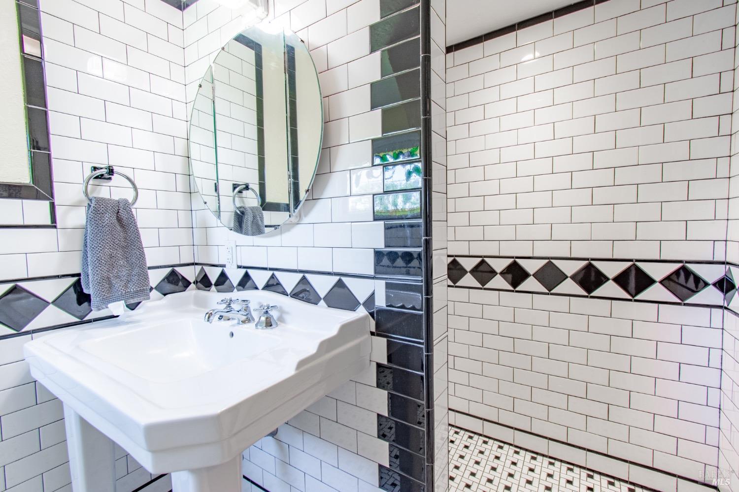 Detail Gallery Image 45 of 99 For 1124 Tuolumne St, Vallejo,  CA 94590 - 3 Beds | 2/1 Baths