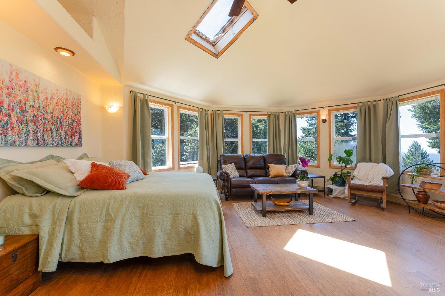 Detail Gallery Image 17 of 37 For 32211 Condor Rd, Willits,  CA 95490 - 4 Beds | 2/1 Baths