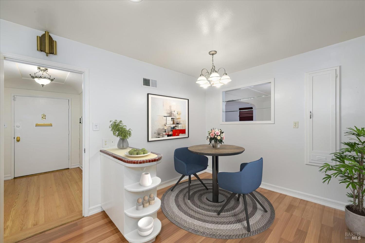 Detail Gallery Image 16 of 36 For 1361 Mariposa St, Vallejo,  CA 94590 - 3 Beds | 2 Baths