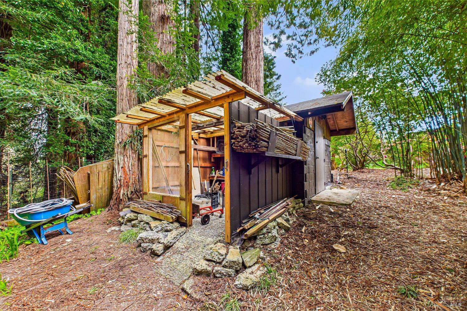 Detail Gallery Image 55 of 78 For 2300 S St, Eureka,  CA 95501 - 4 Beds | 3 Baths