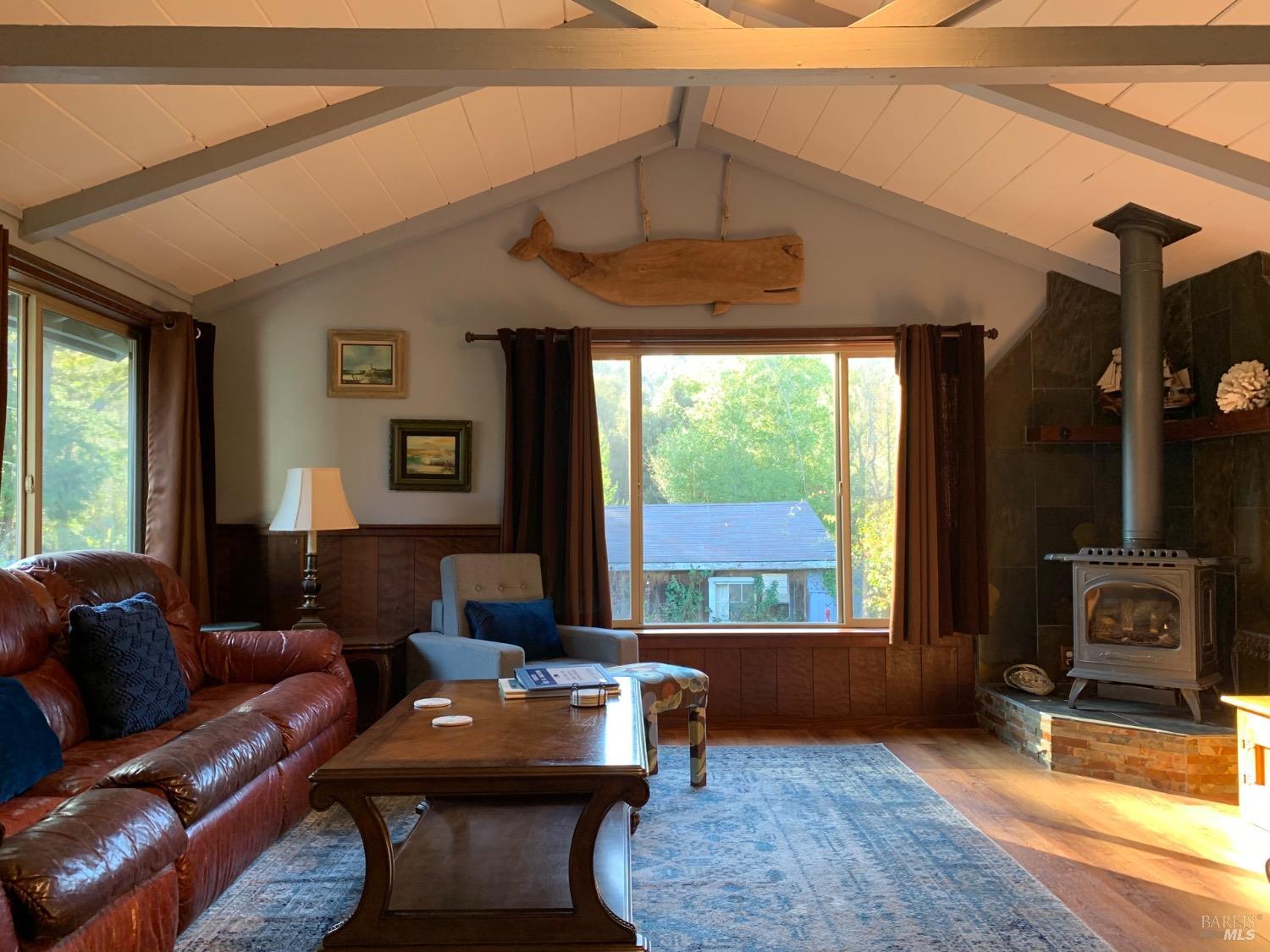 Detail Gallery Image 5 of 31 For 17620 N Highway 1 Unkn, Fort Bragg,  CA 95437 - 3 Beds | 2 Baths