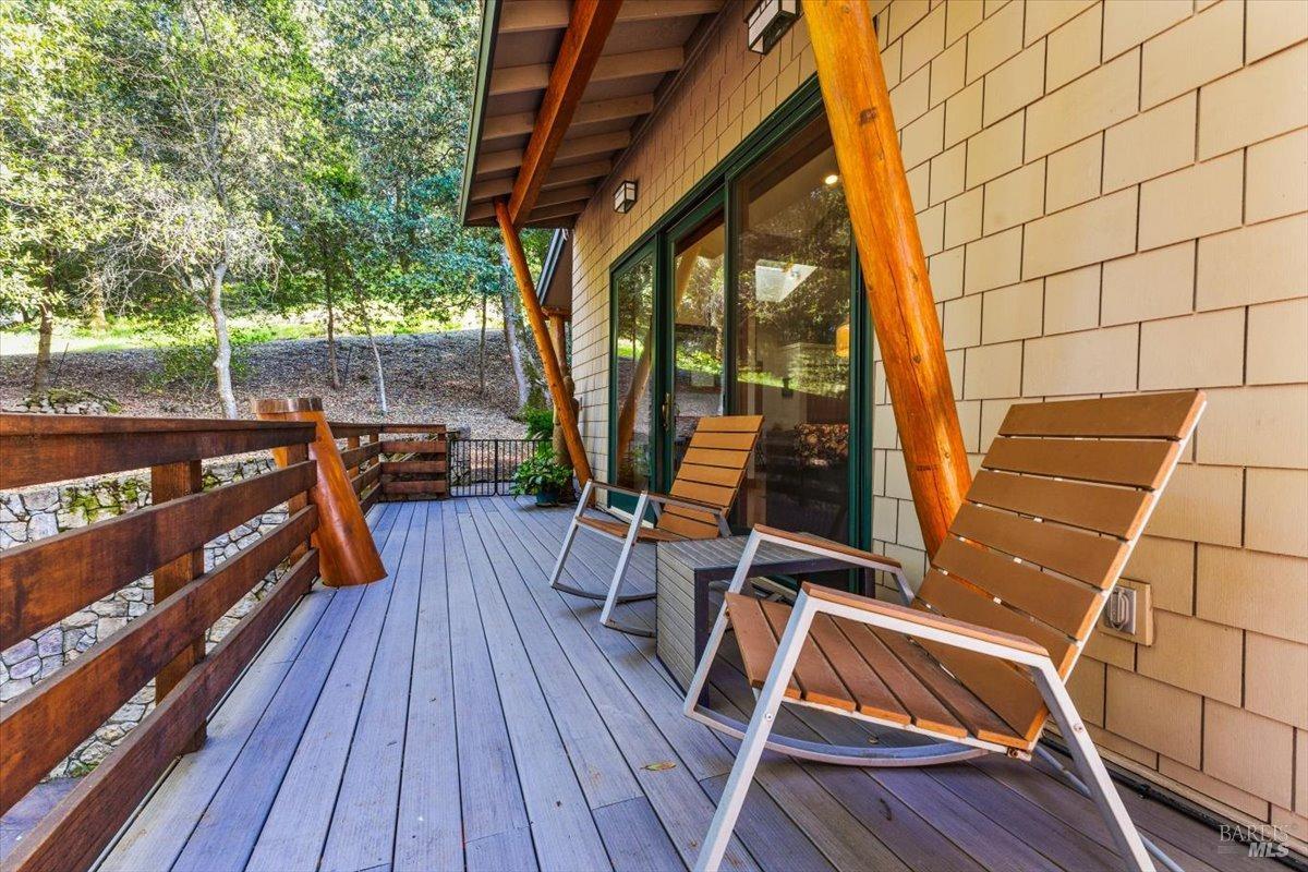 Detail Gallery Image 21 of 71 For 100 Zachary Ln, Santa Rosa,  CA 95404 - 3 Beds | 4 Baths