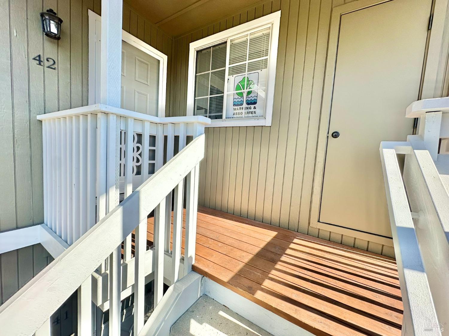 Detail Gallery Image 5 of 32 For 565 Lori Dr #42,  Benicia,  CA 94510 - 1 Beds | 1 Baths