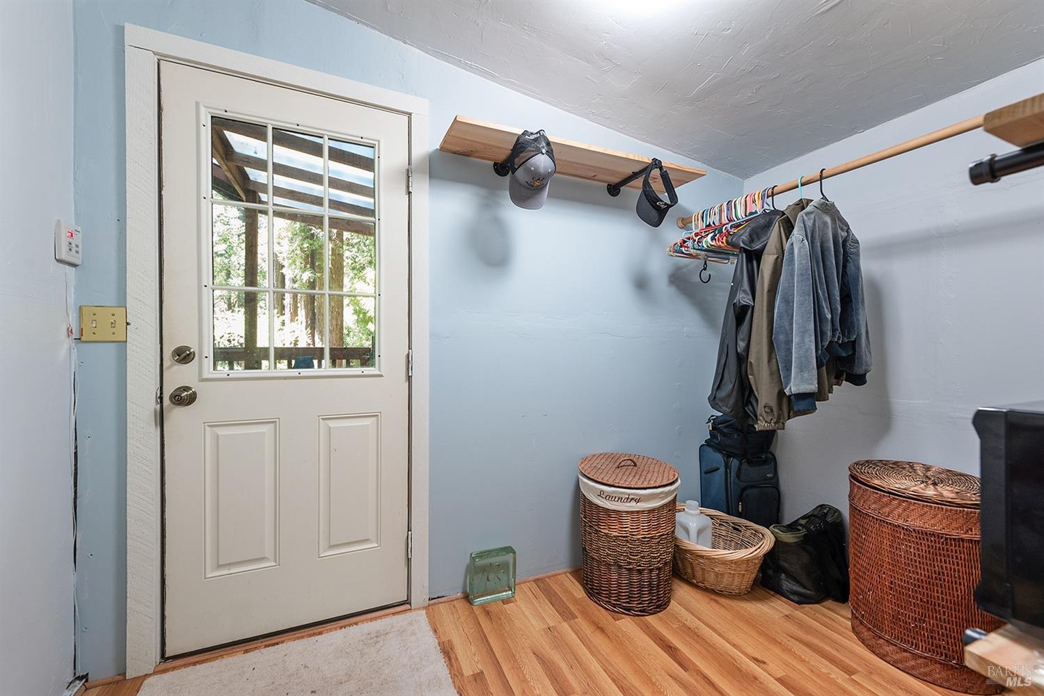 Detail Gallery Image 21 of 47 For 10 Wildwood Ln, Cazadero,  CA 95421 - 1 Beds | 1 Baths
