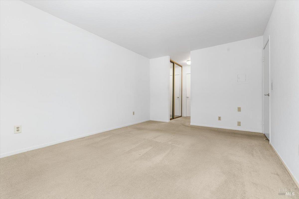 Detail Gallery Image 19 of 31 For 2579 Westberry Dr, Santa Rosa,  CA 95403 - 2 Beds | 2 Baths