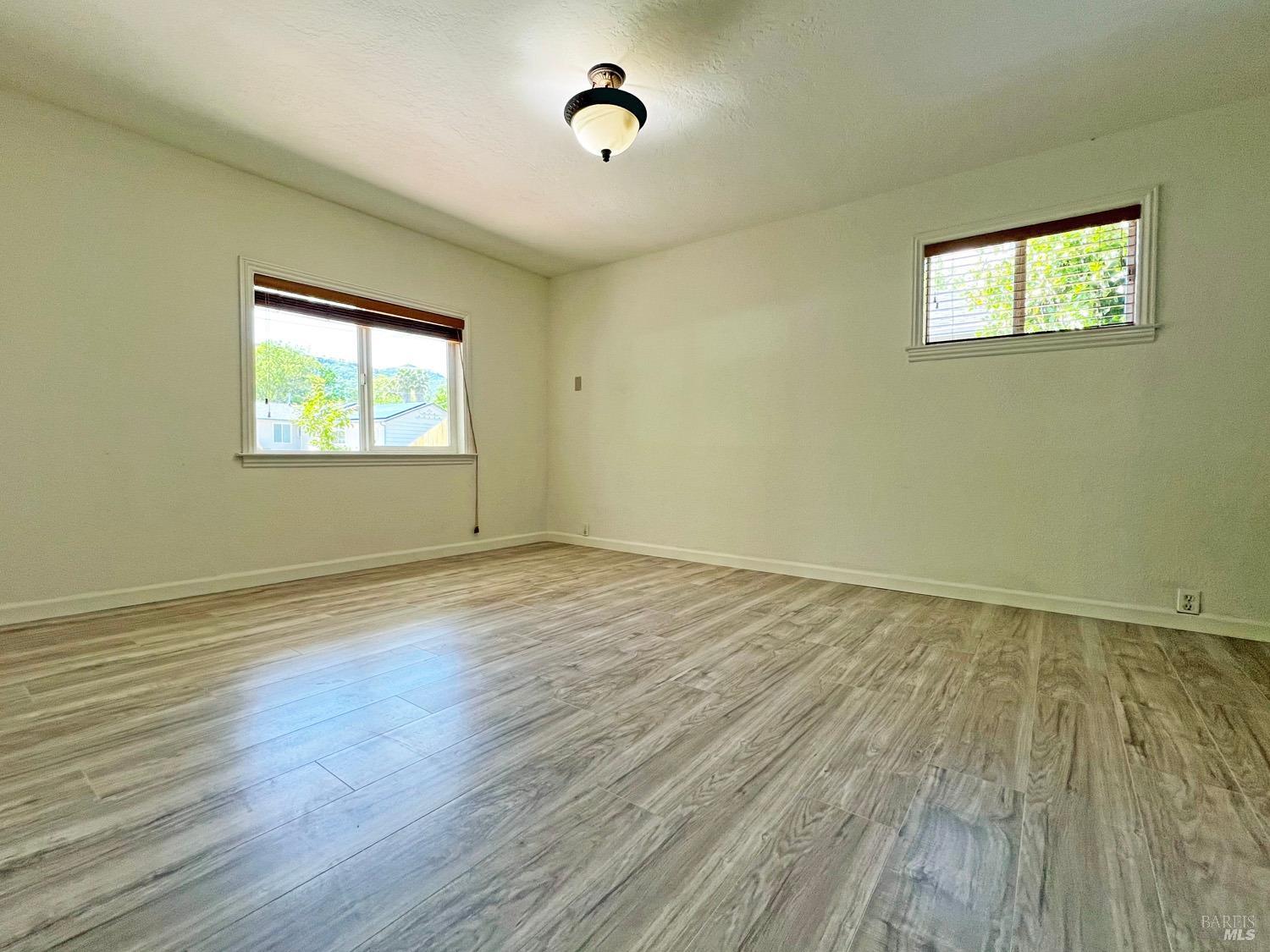 Detail Gallery Image 14 of 29 For 125 Court St, Ukiah,  CA 95482 - 3 Beds | 2 Baths
