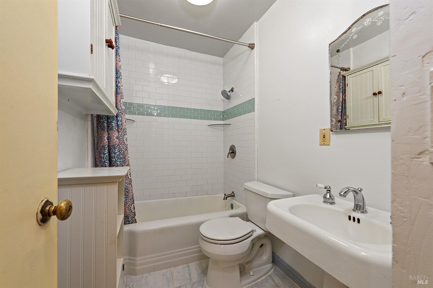 Detail Gallery Image 16 of 47 For 10 Wildwood Ln, Cazadero,  CA 95421 - 1 Beds | 1 Baths