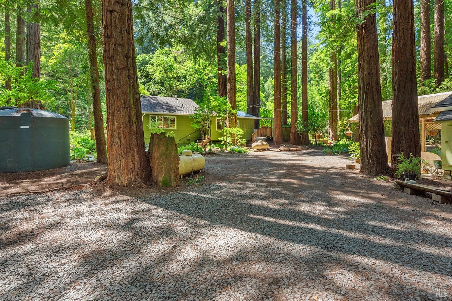 Detail Gallery Image 47 of 47 For 10 Wildwood Ln, Cazadero,  CA 95421 - 1 Beds | 1 Baths