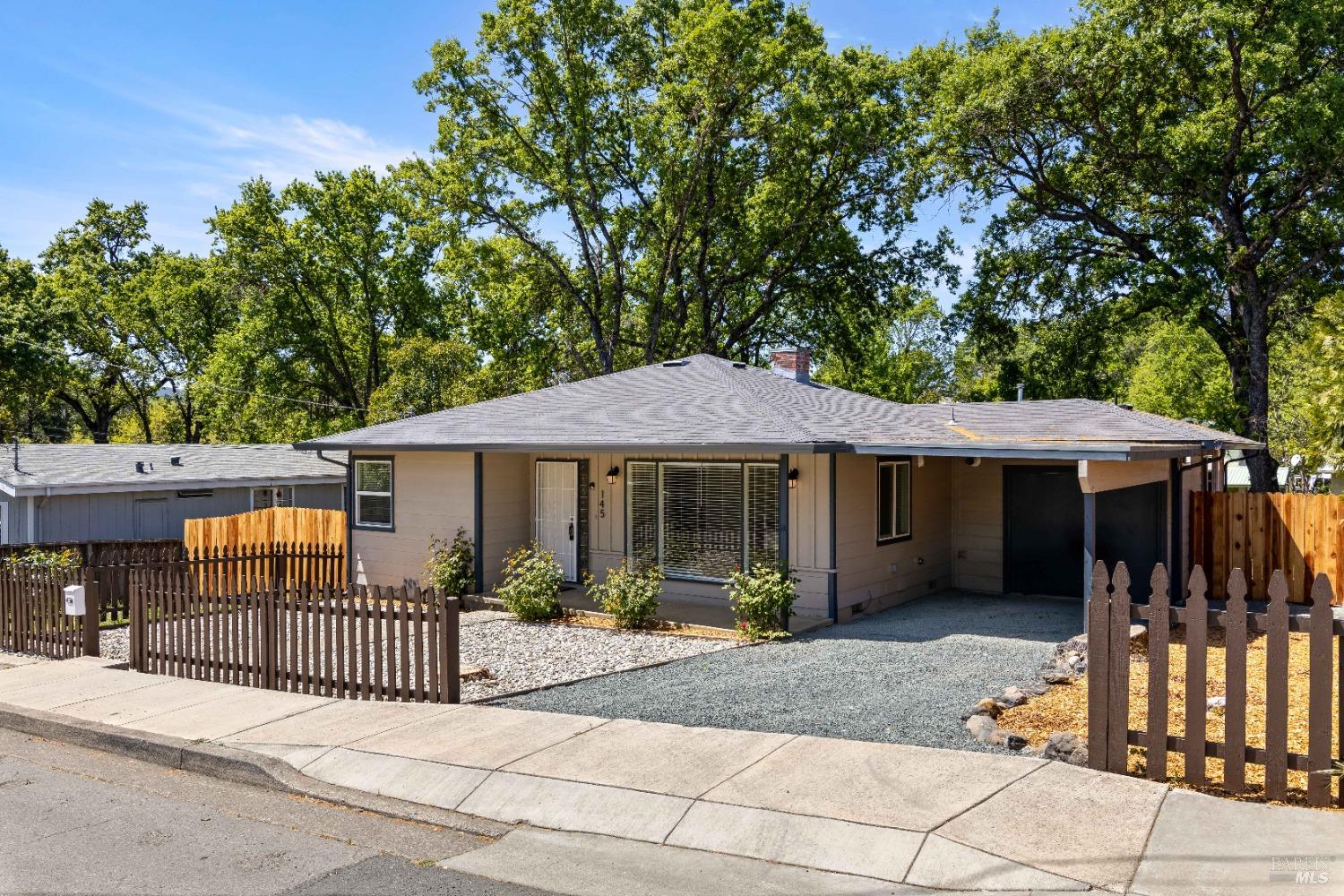 Detail Gallery Image 1 of 30 For 145 N Brush St, Lakeport,  CA 95453 - 3 Beds | 2 Baths