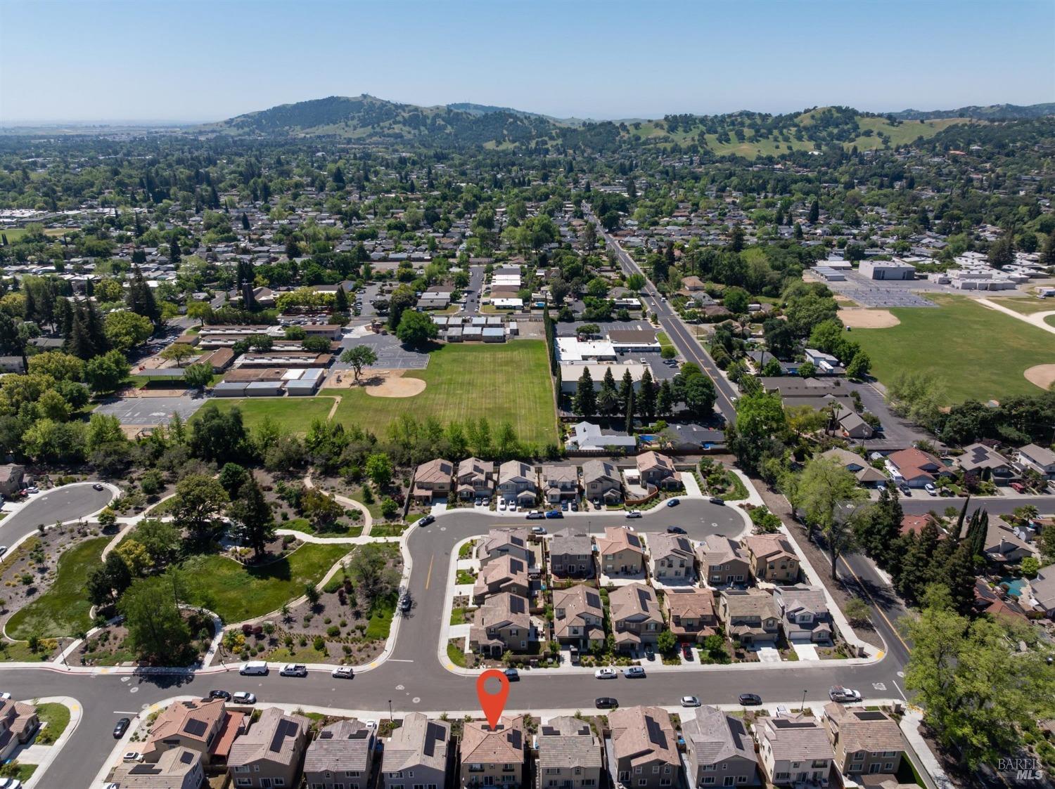 Detail Gallery Image 33 of 40 For 530 Aliki Dr, Vacaville,  CA 95688 - 3 Beds | 2/1 Baths