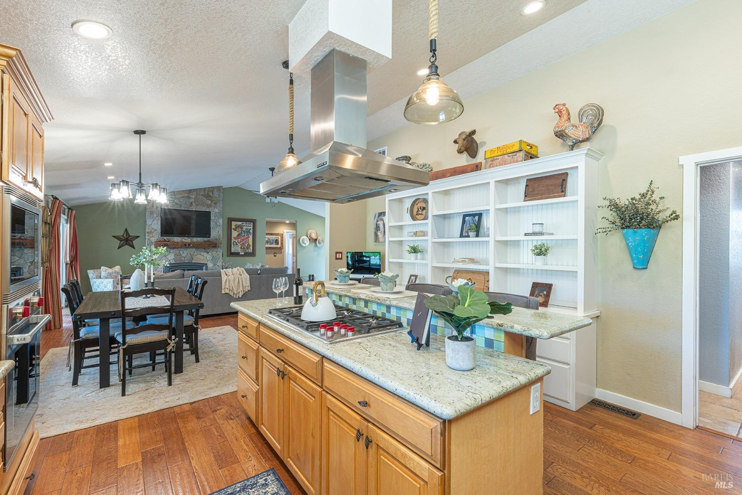 Detail Gallery Image 22 of 81 For 1040 Berry Ln, Napa,  CA 94558 - 2 Beds | 2/1 Baths