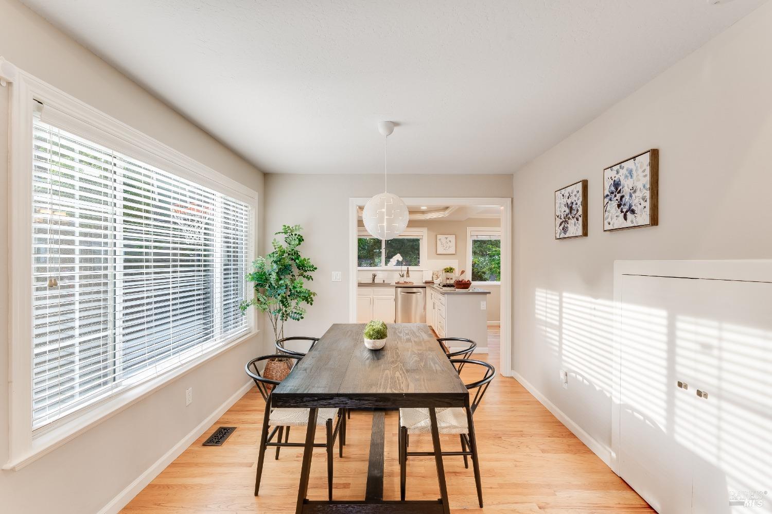 Detail Gallery Image 12 of 60 For 587 El Capitan Dr, Danville,  CA 94526 - 4 Beds | 2/1 Baths
