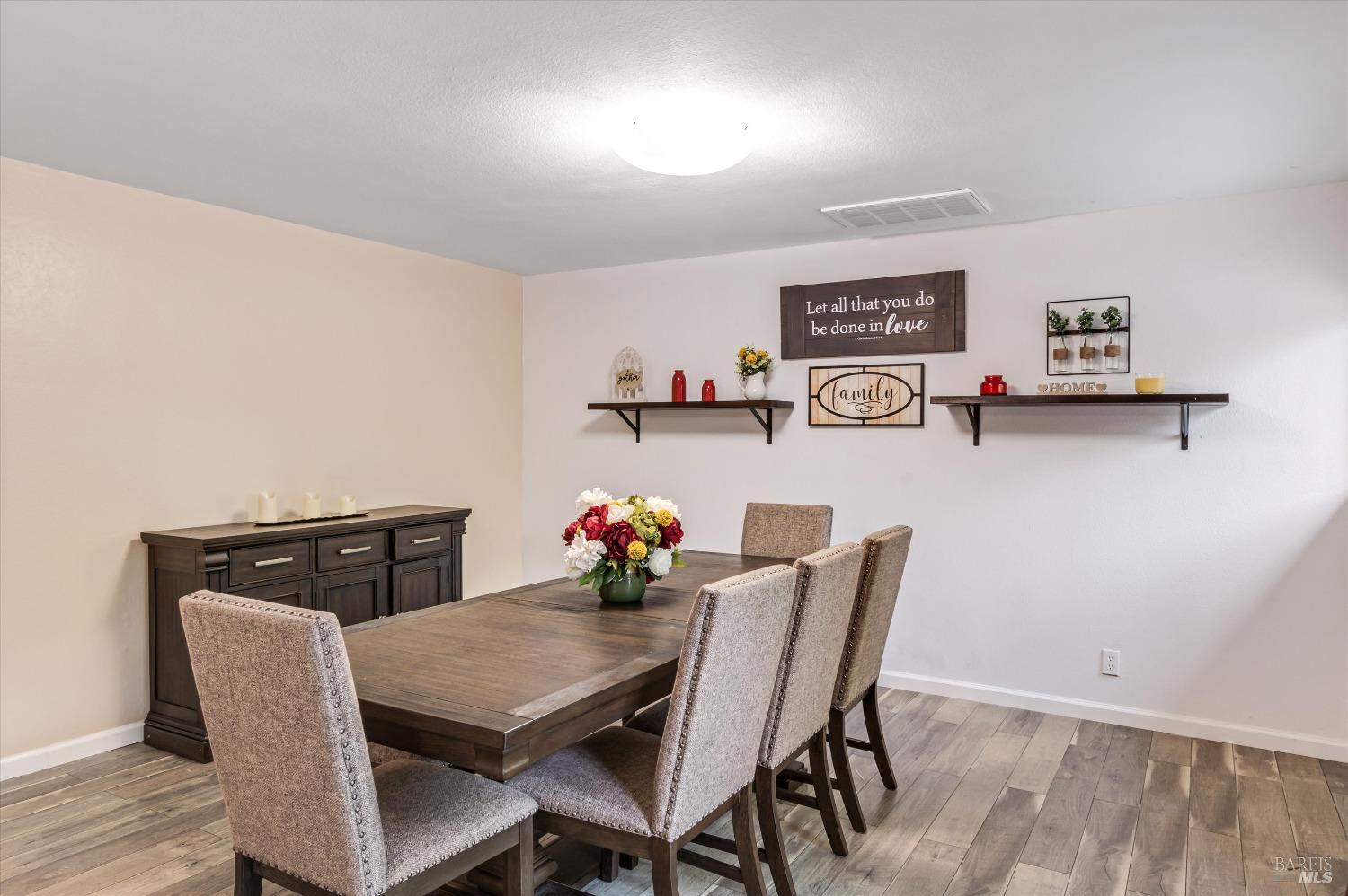 Detail Gallery Image 20 of 41 For 585 W 2nd St, Cloverdale,  CA 95425 - 4 Beds | 2 Baths